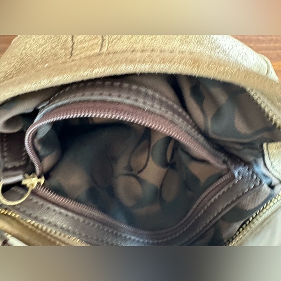 Coach Metallic Gold Limited Edition Shoulder Bag - Picture 10 of 10